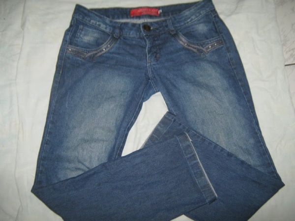 Calça basica-Tam 42